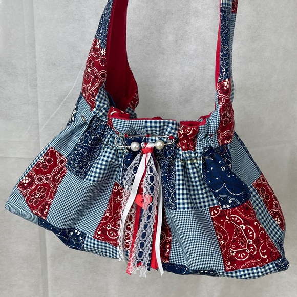 DESIGNER "FURBABY" TOTE CARRIER (NWOT) HANDMADE - Picture 2 of 15